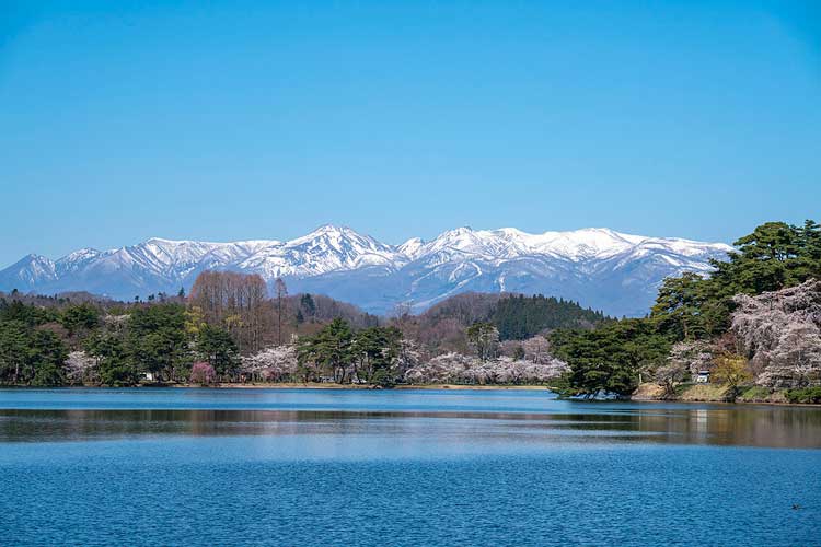 Nanko Koen (Park/ Historical Site) in Shirakawa City