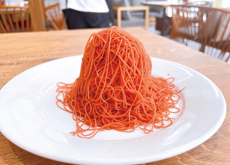 いちごの生絞りモンブラン（VANSAN）